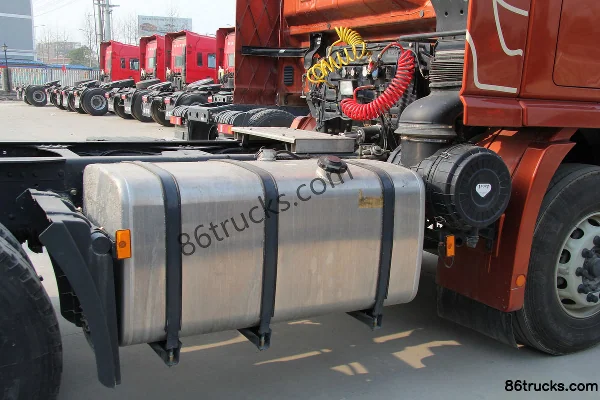 Union Truck U420 420 hp 6X4(10 wheels) Tractor Truck Chassis (1) | 86Trucks