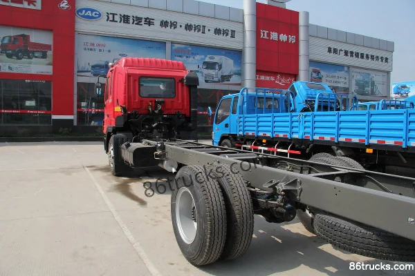 JAC Weiling II Medium Truck 158hp 4X2(6 wheels) Stake Cargo Truck Chassis (2) | 86Trucks