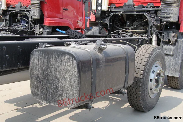 Hualing Star camion moyen 210 ch 6X2(8 roues) camion benne 5,2 m Châssis (2) | 86Trucks