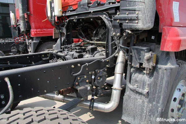 Hualing Star camion moyen 210 ch 6X2(8 roues) camion benne 5,2 m Châssis (1) | 86Trucks