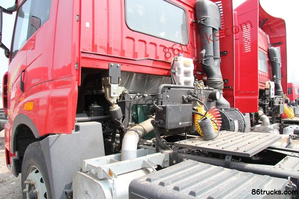 FAW Jiefang Qingdao New Dawei Heavy Truck 390 hp 6X4(10 wheels) Tractor Truck (Fast Gear Transmission) Chassis (2) | 86Trucks