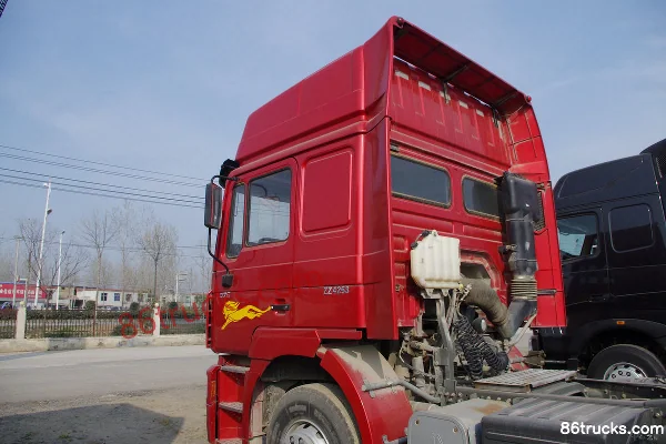 Sinotruk HOKA H7 Heavy Truck 375 hp 6X4(10 wheels) Tractor Truck Chassis (2) | 86Trucks