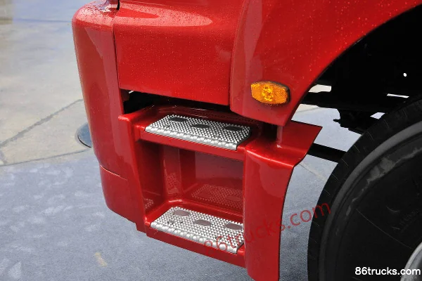 Beiben V3 Heavy Truck 340hp 6X2(8 wheels) LNG Tractor Truck Chassis (1) | 86Trucks