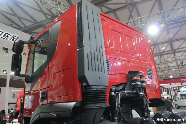 IVECO Trakker series heavy truck 500 hp 8X4(12 wheels) dump truck (chassis) (2) | 86Trucks
