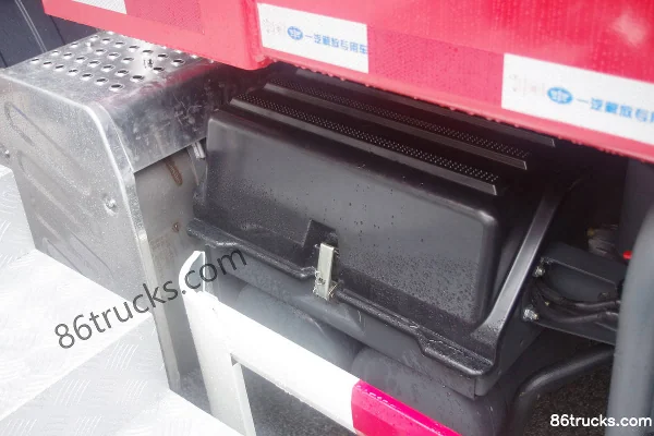 FAW Jiefang J6P Heavy Truck 2013 Model 350hp 6X4(10 wheels) 5.6m Dump Truck Chassis (1) | 86Trucks