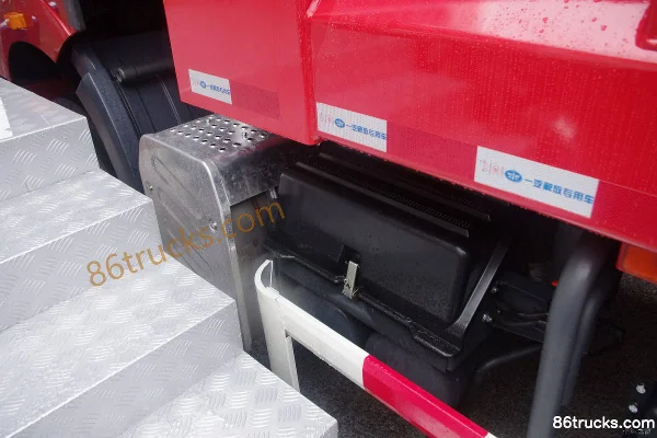 FAW Jiefang J6P Heavy Truck 2013 Model 350hp 6X4(10 wheels) 5.6m Dump Truck Chassis (3) | 86Trucks