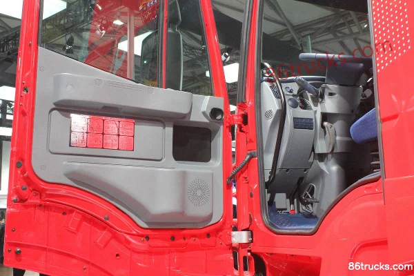 Hongyan Genlyon S100 poids lourd 480 ch 6X4(10 roues) tracteur routier (version rouge) Cabine (2) | 86Trucks