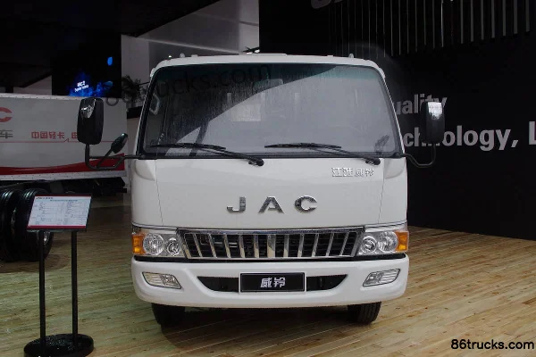 JAC Junling W530 154 ch 4X2(6 roues) 6,8 m Camion Porteur à Plateforme Surélevée Extérieur (2) | 86Trucks