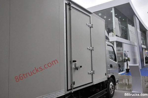 Feidi D3 Series 129 hp 4X2(6 wheels) 5.065m Single Row Van Cargo Truck Chassis (1) | 86Trucks
