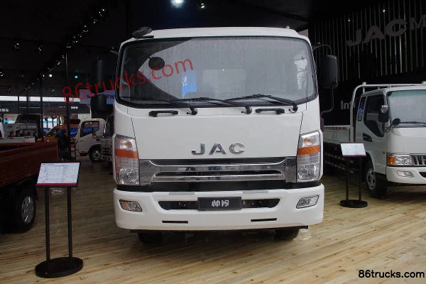 JAC Shuailing H470 141 ch 4X2(6 roues) camion porteur à ridelles 6,2 m cabine avancée Extérieur (2) | 86Trucks