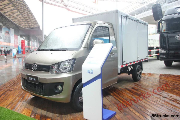 FAW Jilin Jiabao T80 1.3L 76hp 4X2(6 wheels) gasoline single-row van micro truck Exterior (2) | 86Trucks