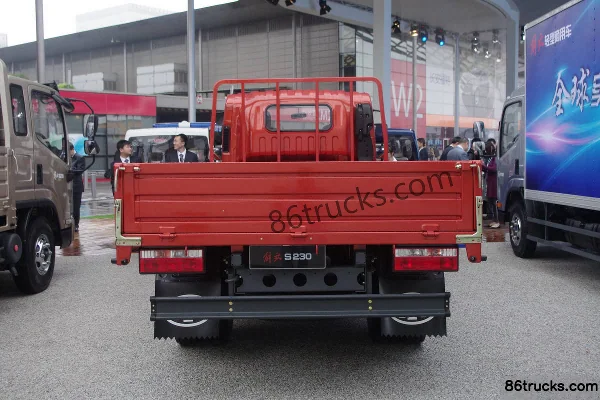 FAW Hongta FAW Jiefang Gongshi 180 ch 4X2(6 roues) camion léger à plateau ridelles simple cabine 4,15 m (China VI) (rapport de pont 4,33) Ex