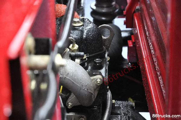 Jinbei 82hp 4X2(6 wheels) light truck Chassis (3) | 86Trucks