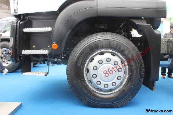 Sinotruk Sitrak C7H 360 hp 6X4(10 wheels) 5.6m dump truck Chassis (3) | 86Trucks