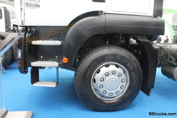 Sinotruk Sitrak C7H 360 hp 6X4(10 wheels) 5.6m dump truck Chassis (1) | 86Trucks