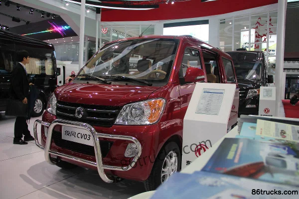 Dongfeng Junfeng CV03 Wide Body Comfort 88 hp 1.3L Van (Red) Exterior (3) | 86Trucks
