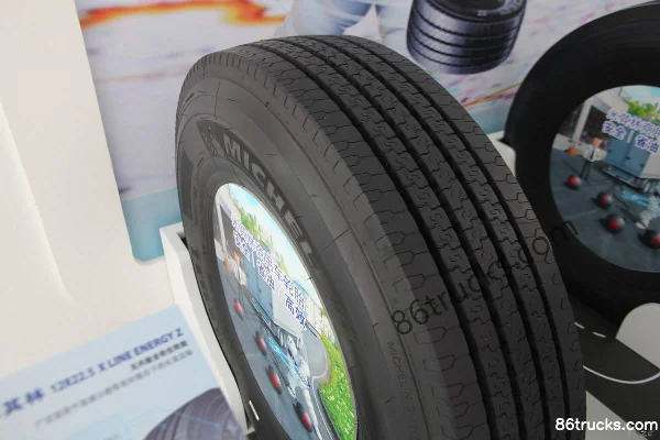Michelin X COACH ENERGY XZ (12R22.5) Exterior (2) | 86Trucks