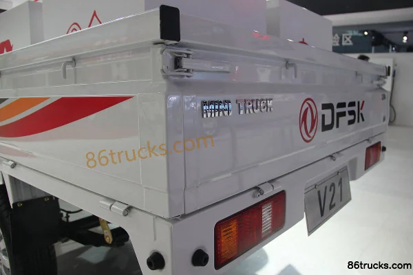 2013 Dongfeng V21 série Luxe 1.3L 82ch 4X2(6 roues) mini camion Cabine (2) | 86Trucks