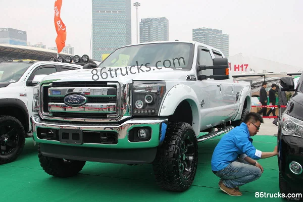 Ford F-250 série 2011 6.3L diesel double cabine pick-up (4) | 86Trucks