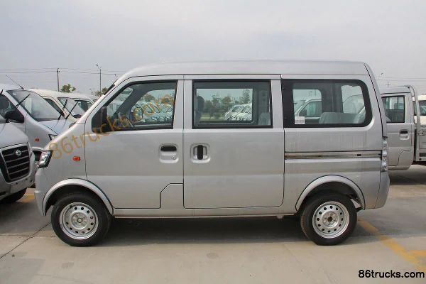 2012 GAC Gonow Xingwang Super Value Edition 60 hp 1.0L van Exterior (3) | 86Trucks