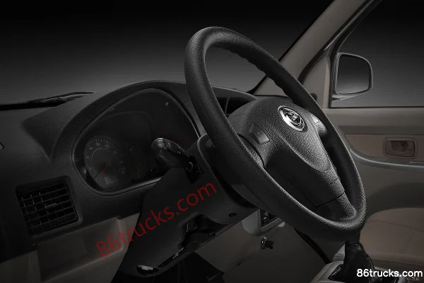 2012 GAC Gonow Xingwang CL Standard Type 85 hp 1.2L van Cab (2) | 86Trucks