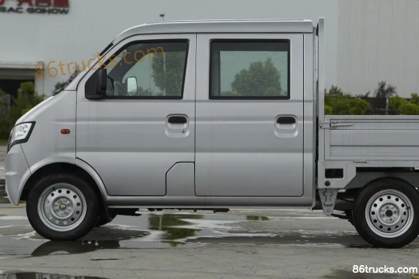 GAC Gonow Xingwang M2 2012 Deluxe 1.0L 60hp 4X2(6 wheels) 1.8m Mini Truck Exterior (3) | 86Trucks