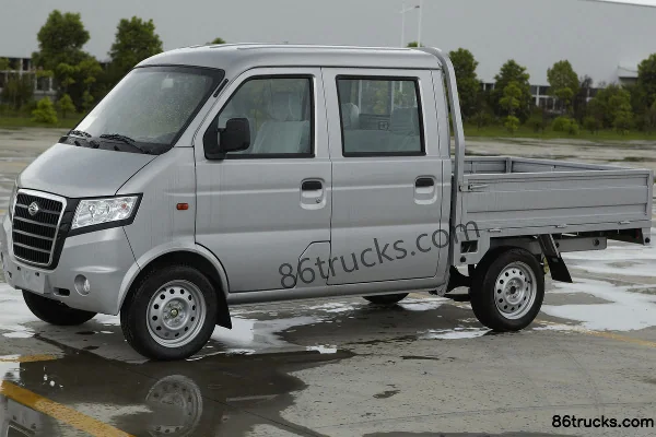 GAC Gonow Xingwang M2 2012 Deluxe 1.0L 60hp 4X2(6 wheels) 1.8m Mini Truck Exterior (2) | 86Trucks