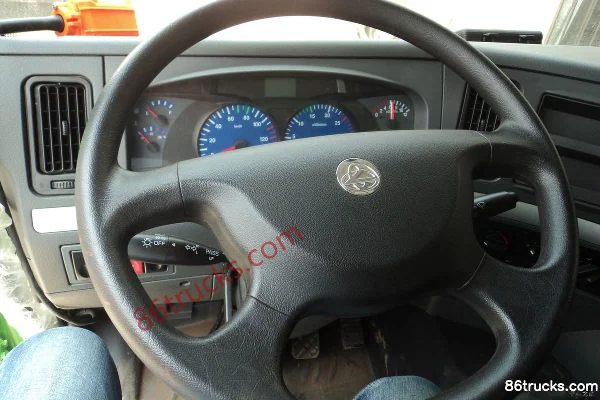 Dongfeng Liuqi Balong 507 camion lourd 290 ch 6X4(10 roues) camion benne 5,6 m Cabine (1) | 86Trucks