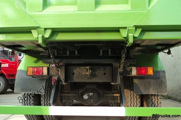Dongfeng Liuqi Balong 507 camion lourd 290 ch 6X4(10 roues) camion benne 5,6 m Châssis (2) | 86Trucks