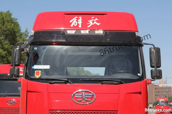2013 FAW Jiefang J6P camion lourd 350 ch 6X4(10 roues) tracteur routier Extérieur (2) | 86Trucks