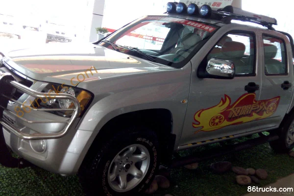 2012 HIGER Yujun 102hp 2.8L Diesel Standard Double Row Pickup Exterior (3) | 86Trucks