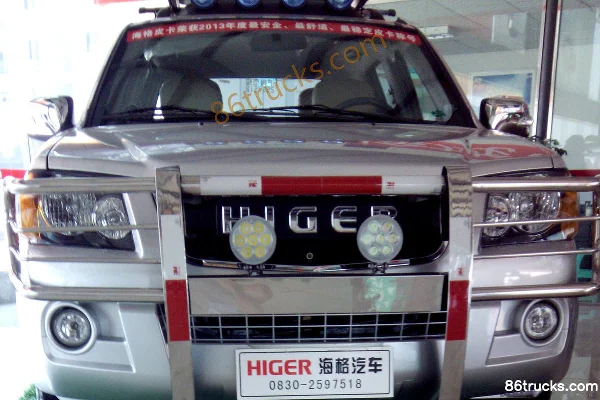 2012 HIGER Yujun 102hp 2.8L Diesel Standard Double Row Pickup Exterior