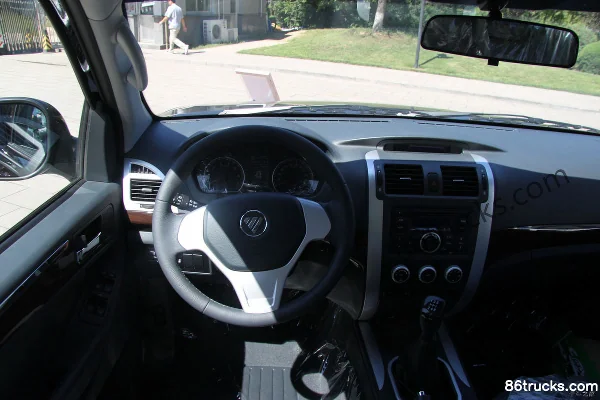 Foton Tunland S Supreme Edition 2013 2.8L Diesel 129 hp Double Row Pickup Cab (6) | 86Trucks