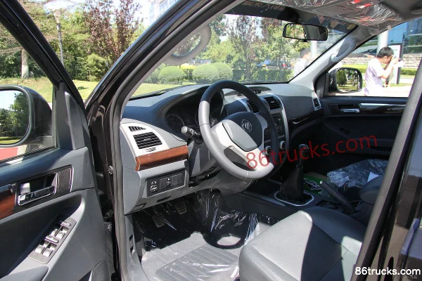 Foton Tunland S Supreme Edition 2013 2.8L Diesel 129 hp Double Row Pickup Cab (2) | 86Trucks