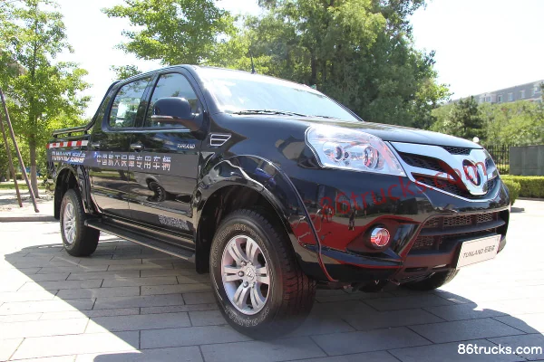 Foton Tunland S Supreme Edition 2013 2.8L Diesel 129 hp Double Row Pickup Cab (3) | 86Trucks