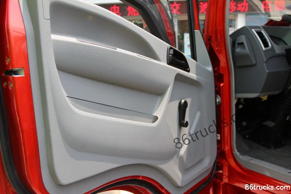 Sinotruk HOWO Tongshuai 141 ch 4X2(6 roues) 4,2 m porteur à ridelles cabine simple (2) | 86Trucks