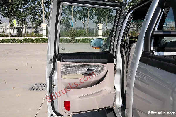 2013 Hengtai Tuteng T1 Business Edition 2.8L Diesel Double Row Pickup Chassis (2) | 86Trucks