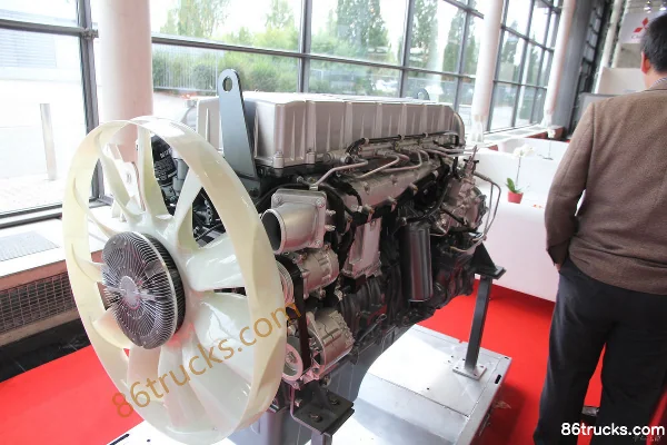 Hanma Power CM6D18.270 30 270 hp 9.84L China III Diesel Engine Exterior (2) | 86Trucks