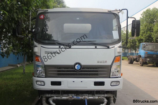 Sinotruk Wangpai 7 Series 136 hp 4X2(6 wheels) Electric Water Sprinkler Truck Exterior (2) | 86Trucks