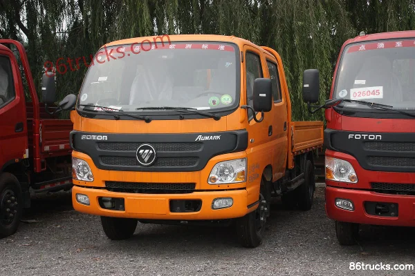 Foton Aumark 1 Series 131 hp 4X2(6 wheels) 3.2m Double Row Flatbed Light Truck Exterior (3) | 86Trucks