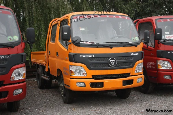 Foton Aumark 1 Series 131 hp 4X2(6 wheels) 3.2m Double Row Flatbed Light Truck Exterior (2) | 86Trucks