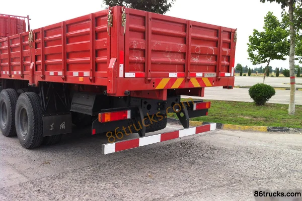 Dongfeng Commercial Vehicle Tianlong Heavy Truck 315 hp 8X4(12 wheels) 9.6m Flatbed Cargo Truck Body (1) | 86Trucks