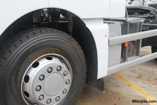 Sinotruk SITRAK C7H Heavy Truck 400 hp 4X2(6 wheels) Tractor Truck Chassis (3) | 86Trucks