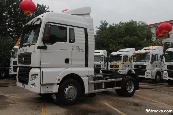 Sinotruk SITRAK C7H Heavy Truck 400 hp 4X2(6 wheels) Tractor Truck Exterior (3) | 86Trucks