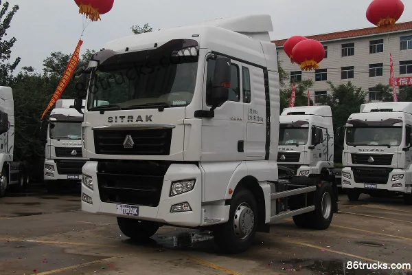 Sinotruk SITRAK C7H Heavy Truck 400 hp 4X2(6 wheels) Tractor Truck Exterior (2) | 86Trucks