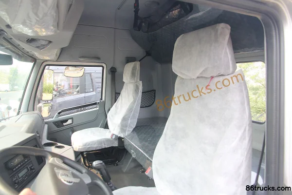 FAW Jiefang Qingdao TianV poids lourd 375 ch 6X2(8 roues) tracteur routier (double réservoir) Cabine (2) | 86Trucks