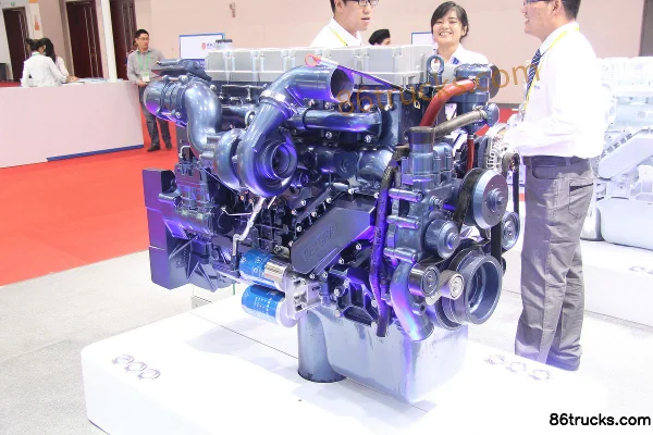Weichai WP12HPDI480E50 480 hp 12L China V Natural Gas Engine Exterior