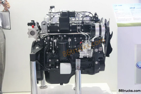 Xichai 4DX23-110E4 110 hp 3.86L China IV Diesel Engine Exterior