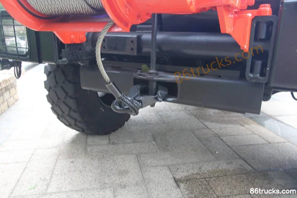Mercedes-Benz Unimog Series 220hp 4X4(6 wheels) Off-road Ambulance (Model U4000) Chassis (2) | 86Trucks