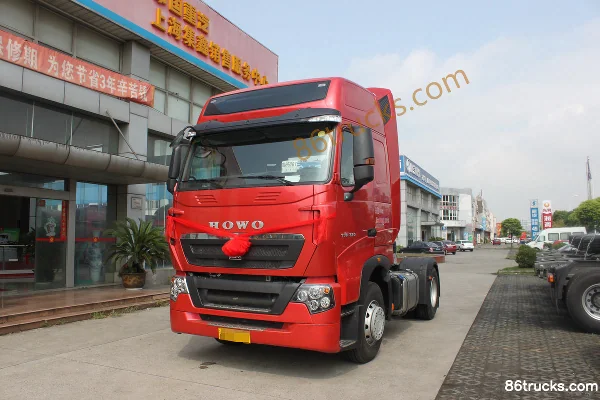 Sinotruk HOWO T7H Heavy Truck 320 hp 4X2(6 wheels) Tractor Truck Exterior (3) | 86Trucks